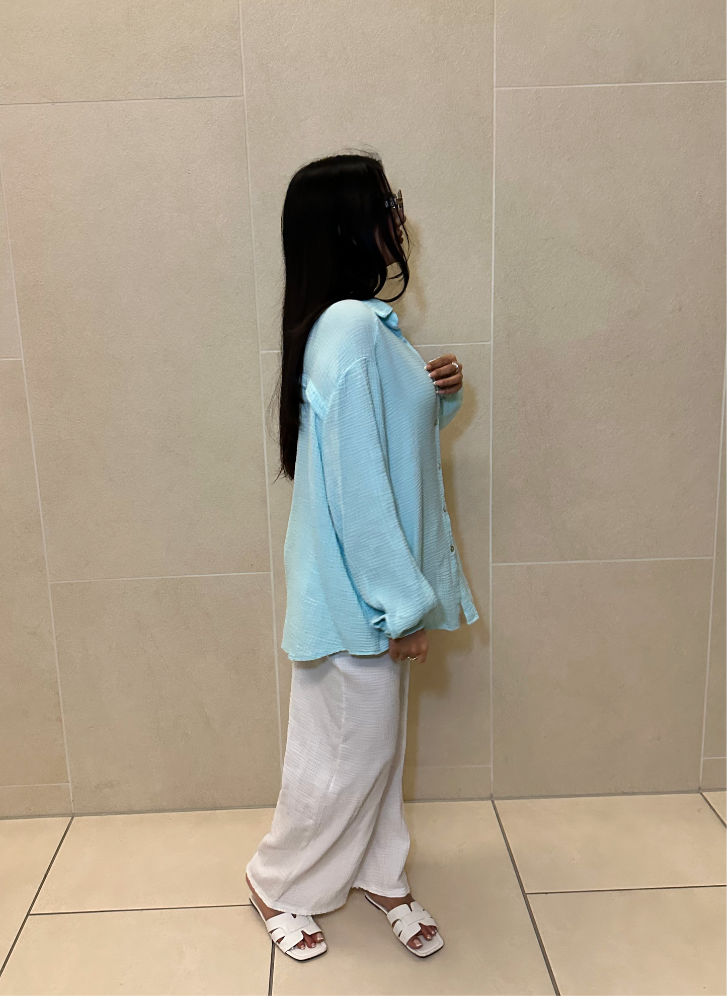 Tina Musselin Bluse Hellblau oversize
